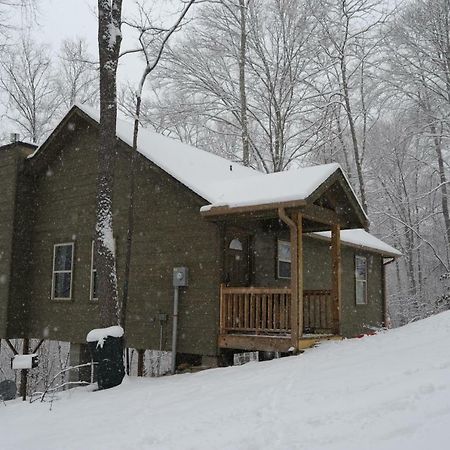 The Dogwood Breeze Villa Aquone Bagian luar foto